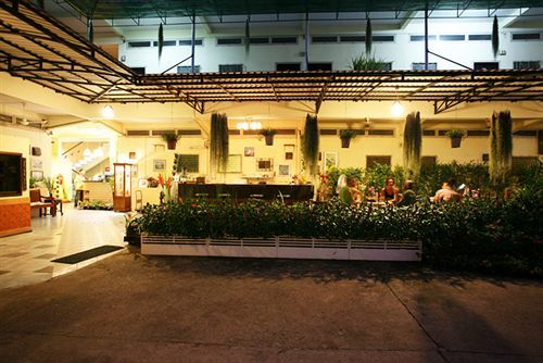 오요 905 라자타 호텔 방콕 외부 사진